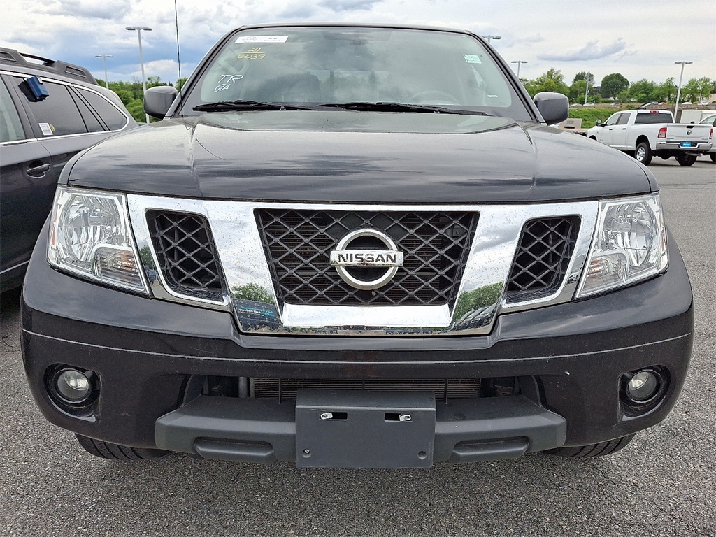 2021 Nissan Frontier SV - Photo 2