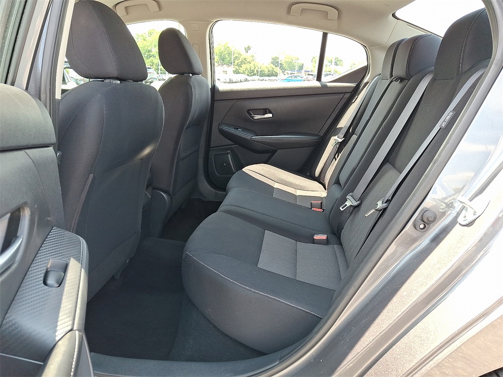 2020 Nissan Sentra SV - Photo 11