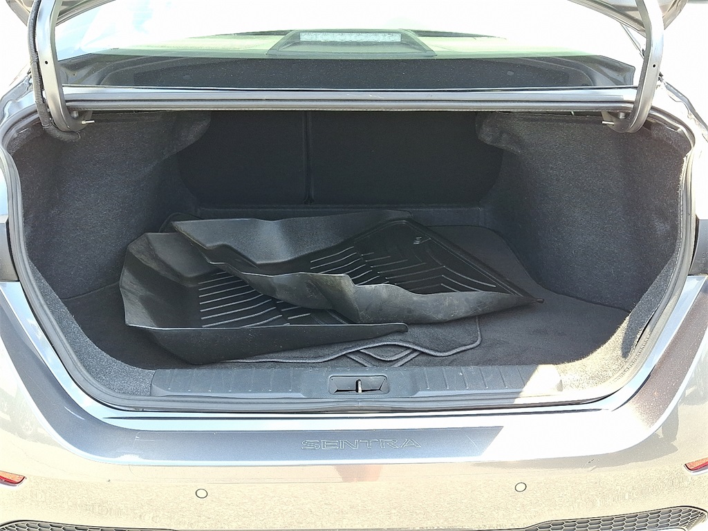 2020 Nissan Sentra SV - Photo 27