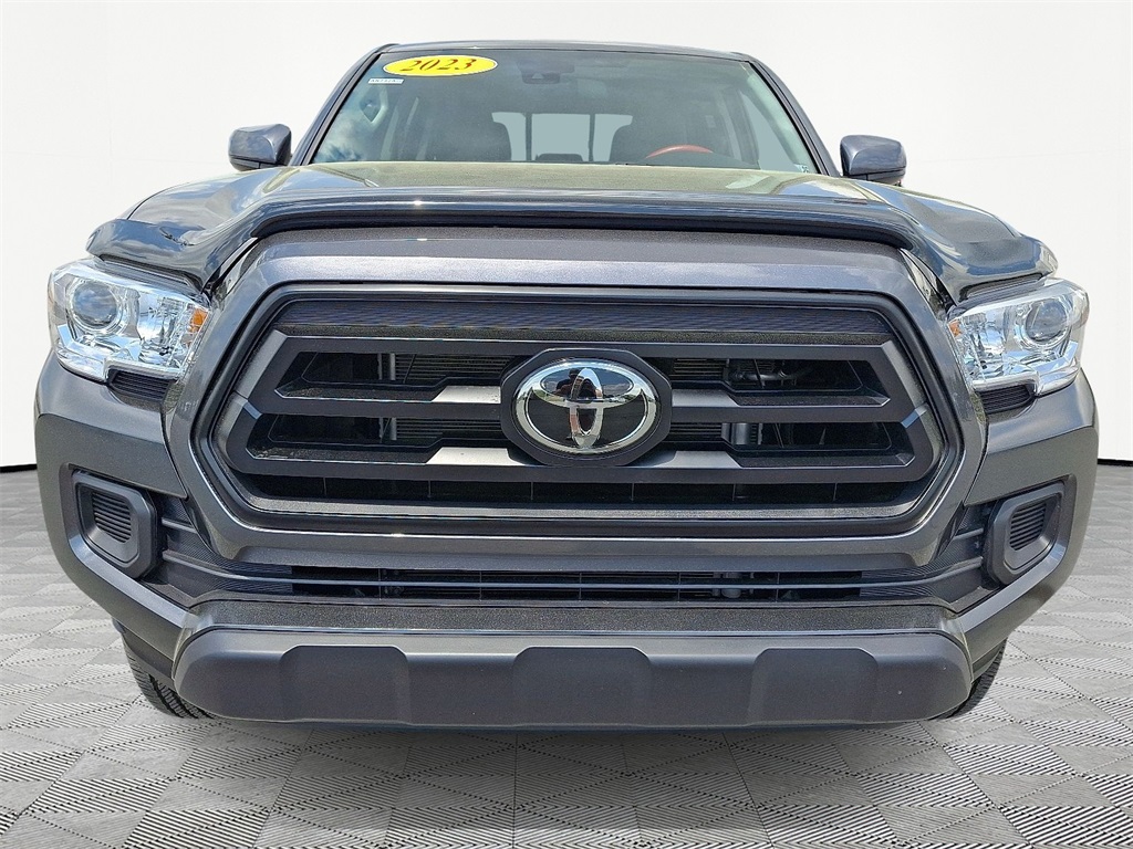 2023 Toyota Tacoma  - Photo 2