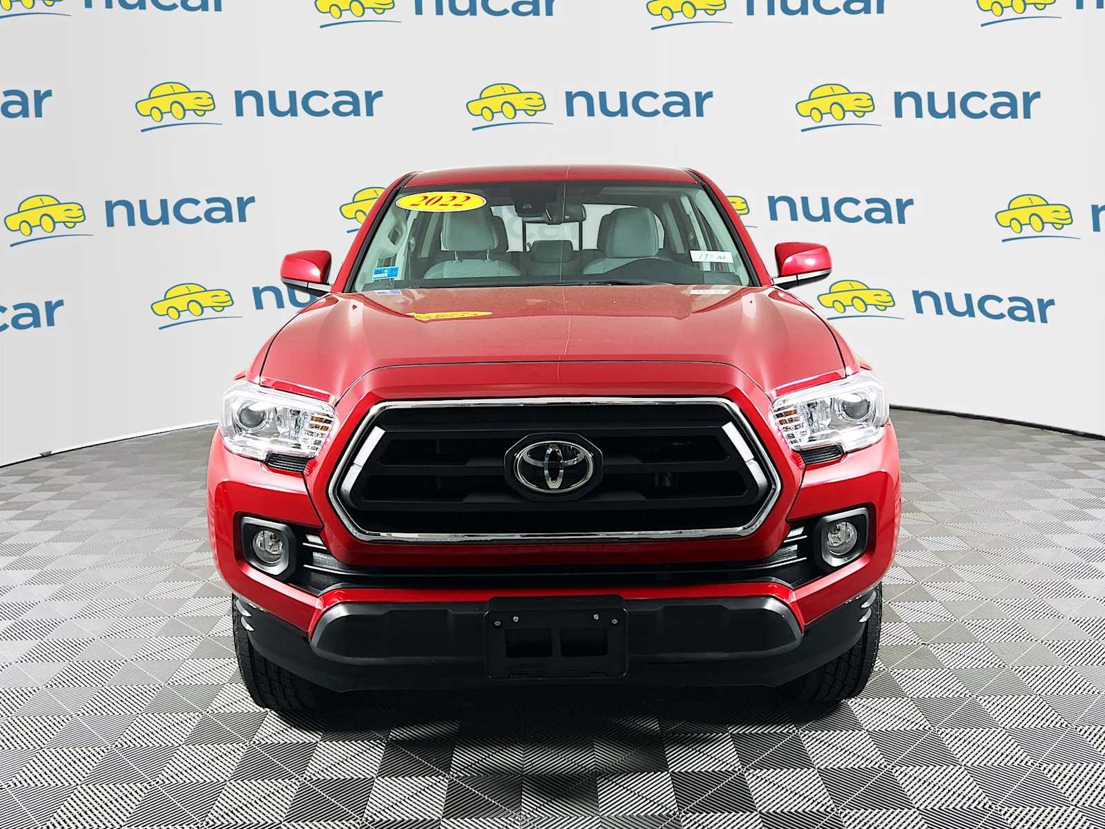 2022 Toyota Tacoma SR5 - Photo 2