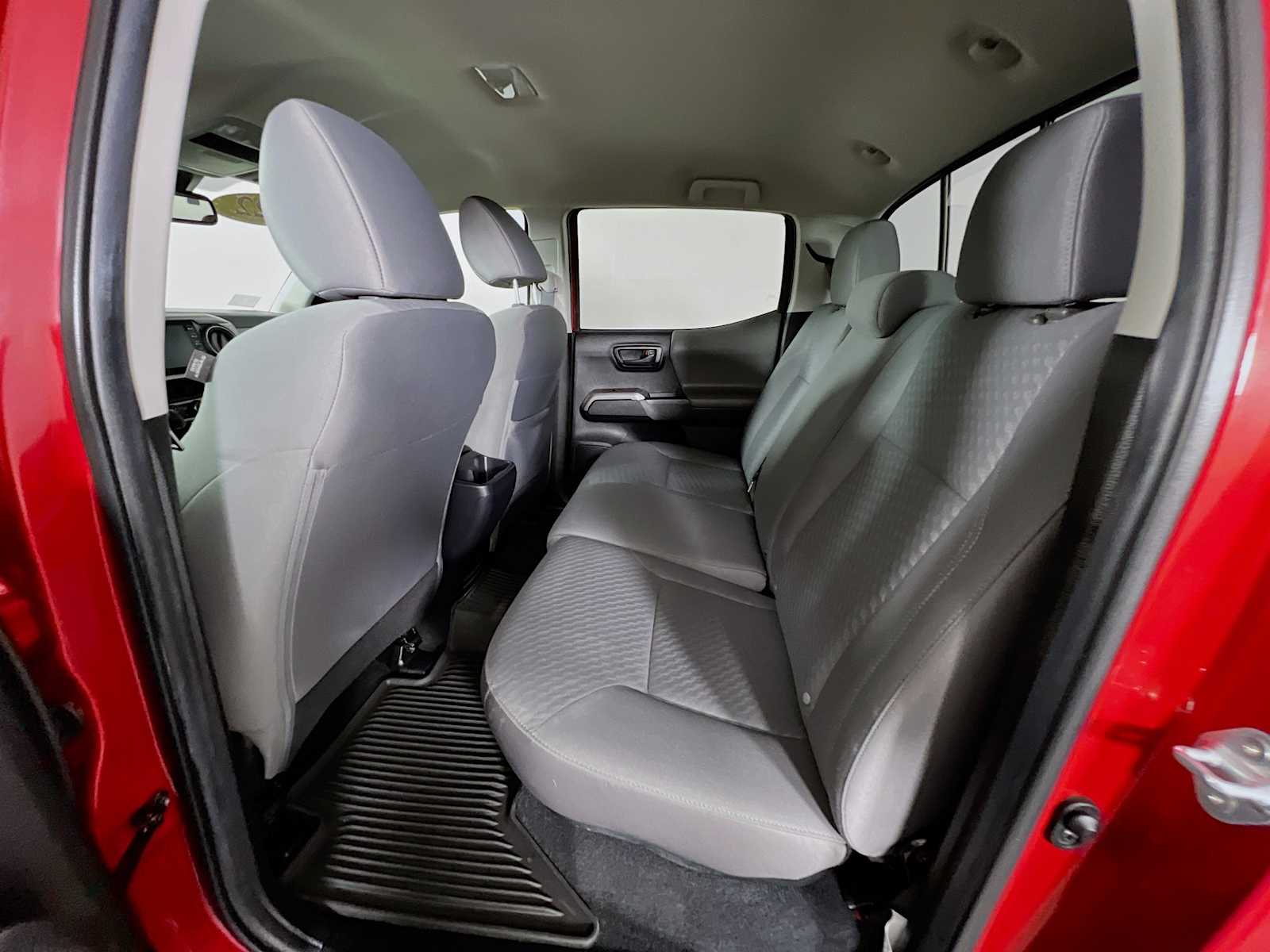 2022 Toyota Tacoma SR5 - Photo 23