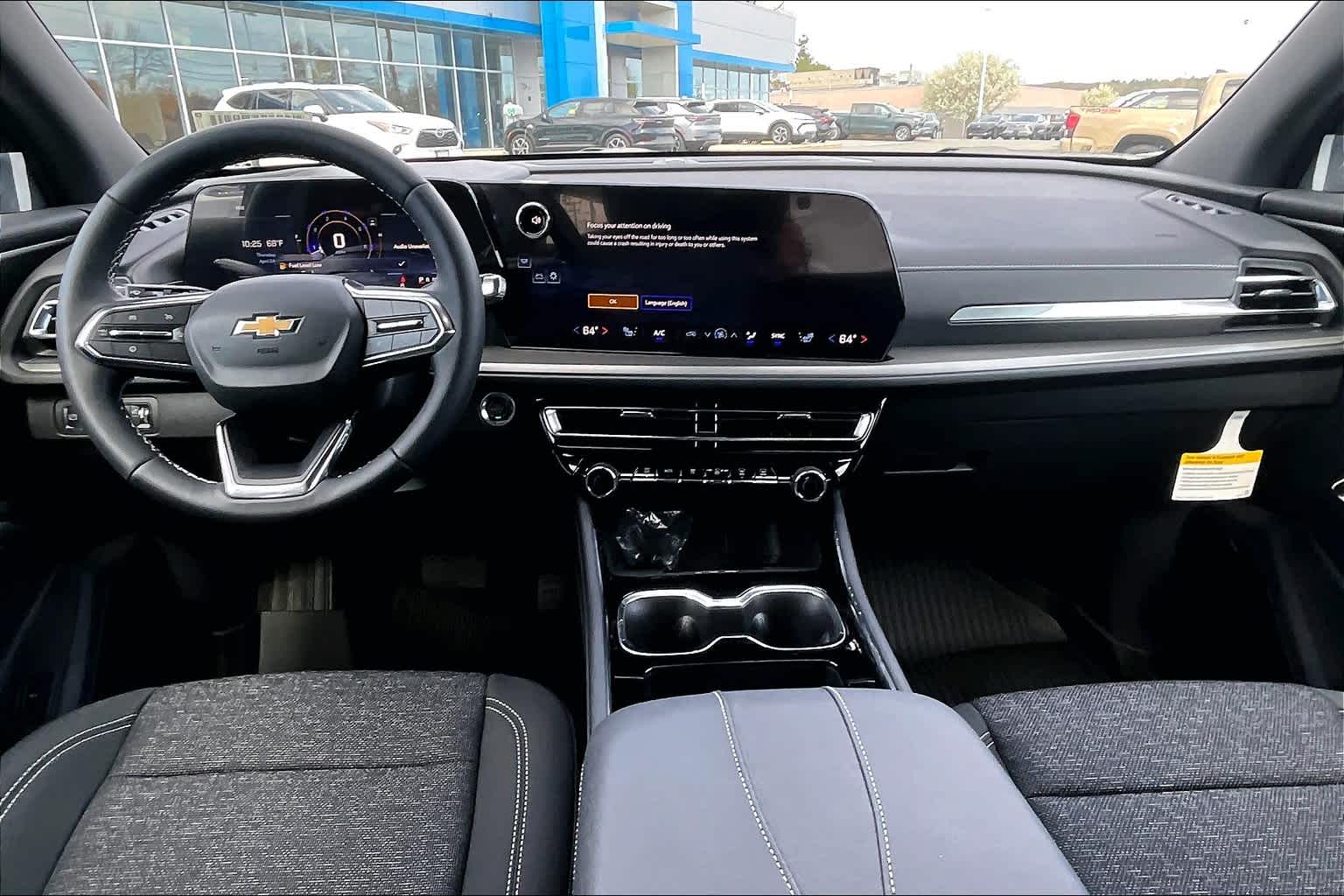 2025 Chevrolet Traverse AWD LT - Photo 12