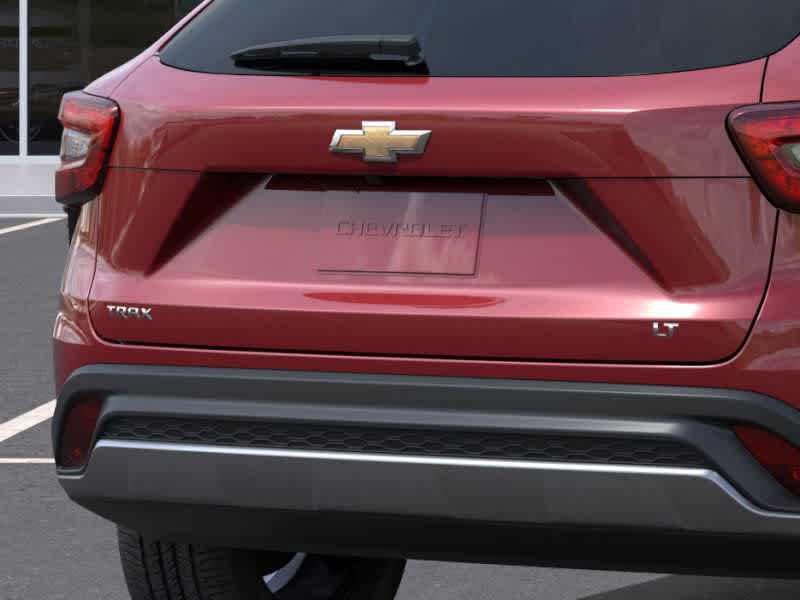 2025 Chevrolet Trax LT - Photo 14