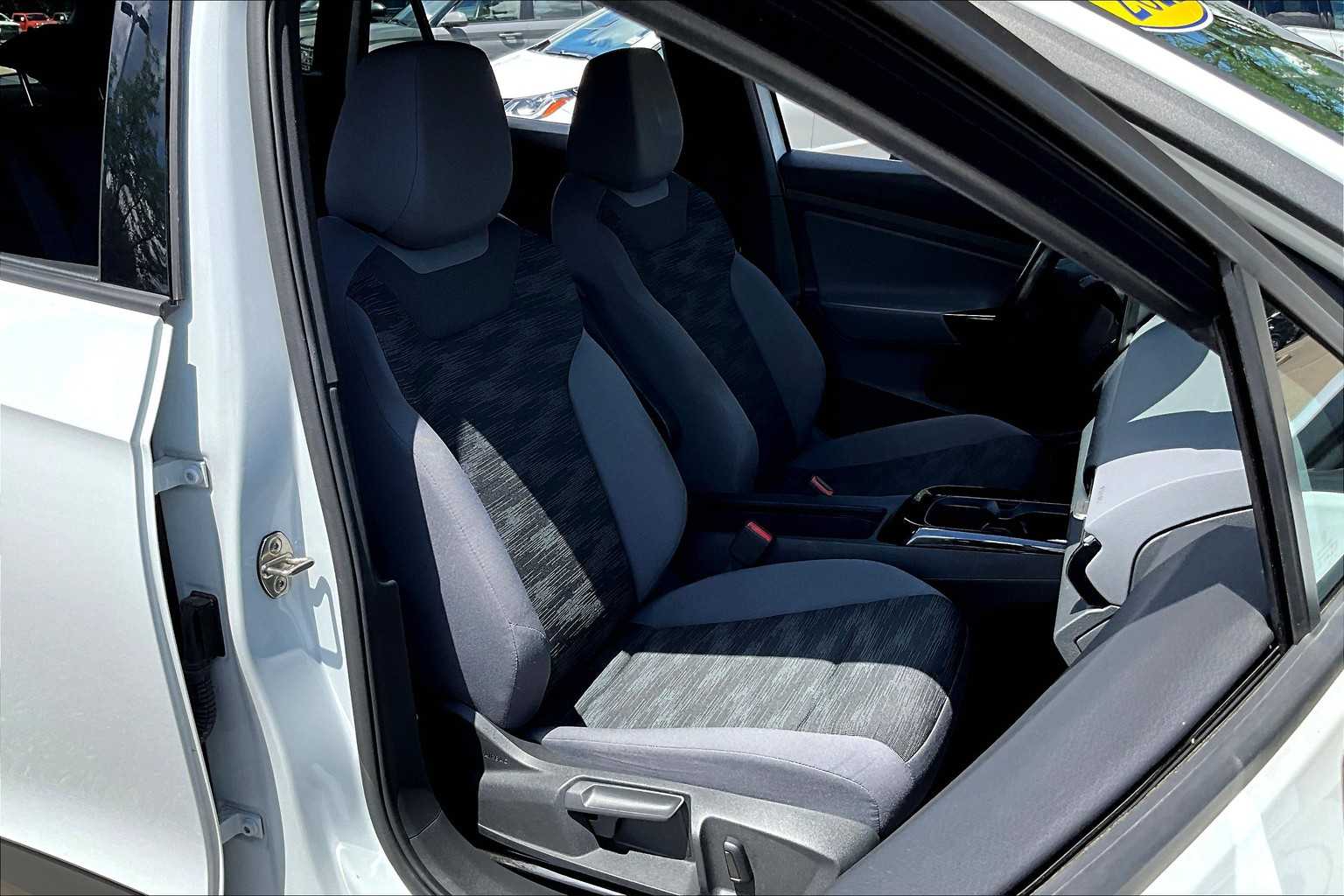 2021 Volkswagen ID.4 Pro - Photo 11