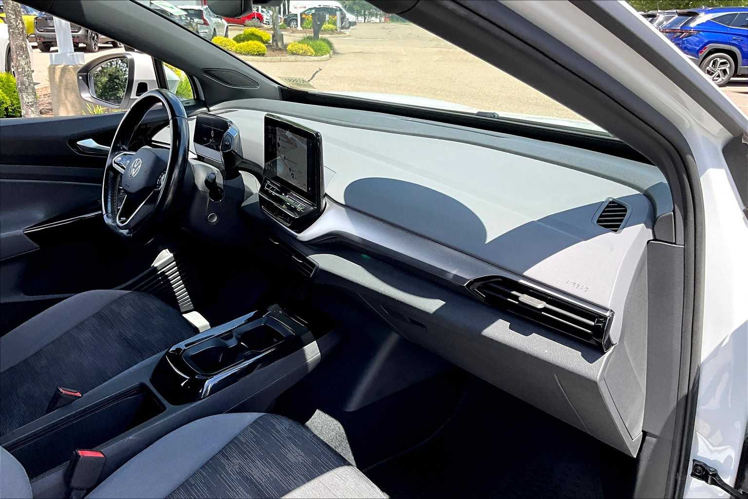 2021 Volkswagen ID.4 Pro - Photo 14