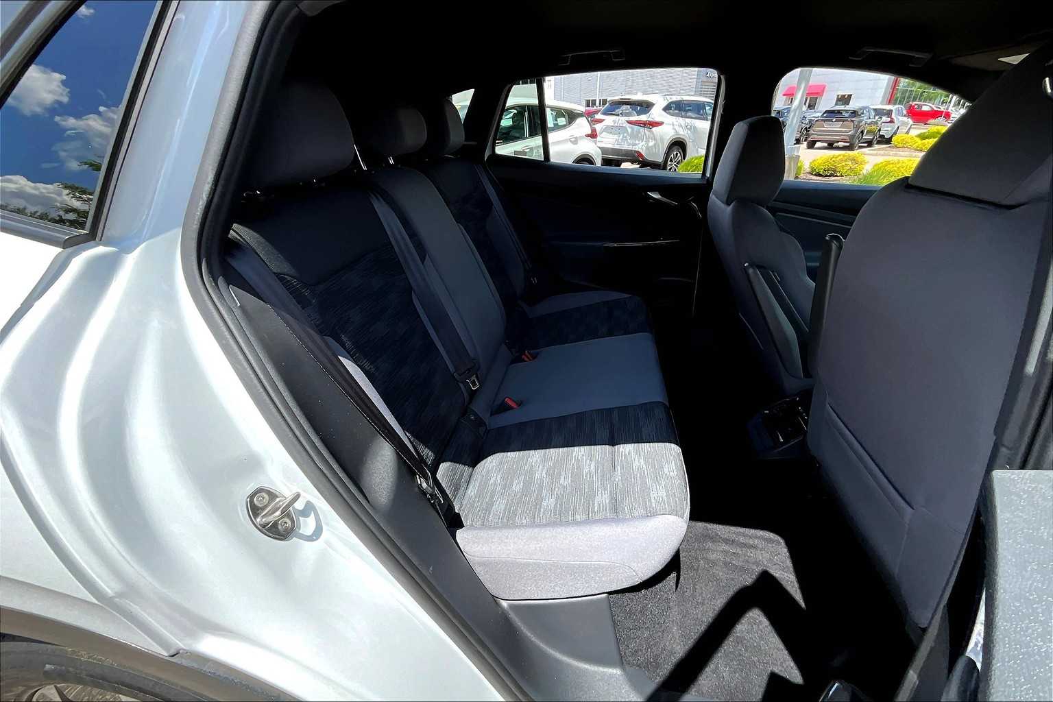 2021 Volkswagen ID.4 Pro - Photo 16