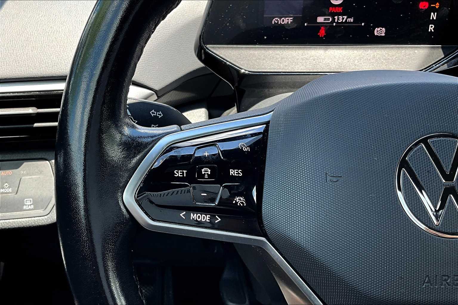 2021 Volkswagen ID.4 Pro - Photo 22