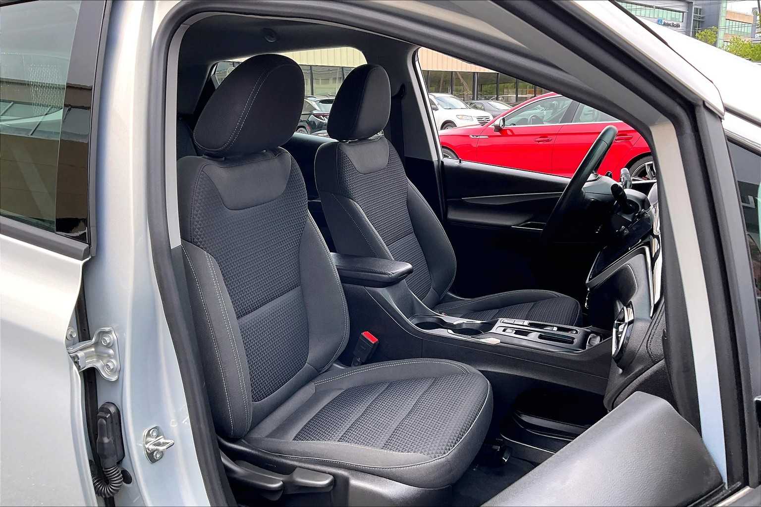 2023 Chevrolet Bolt EV 1LT - Photo 11
