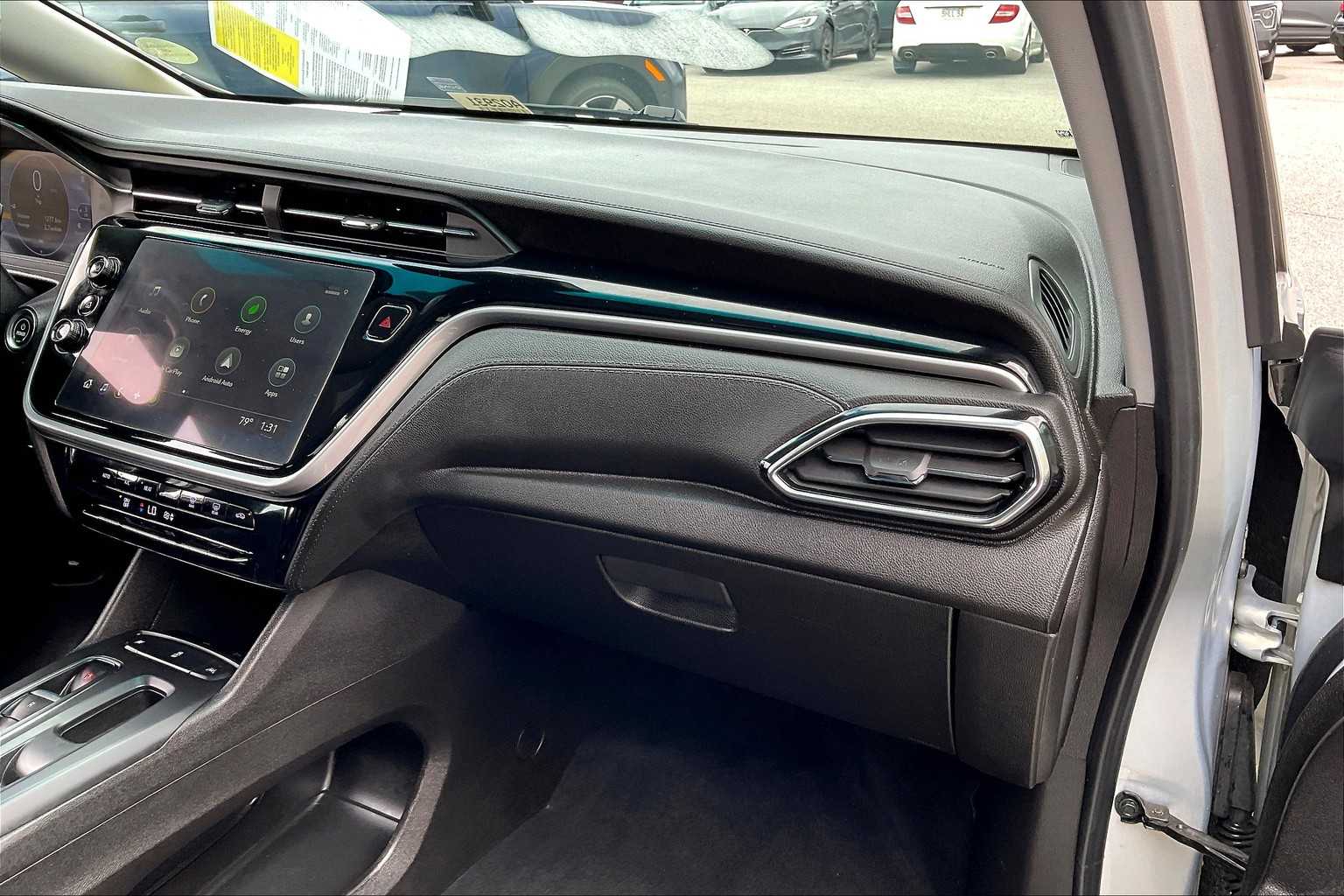 2023 Chevrolet Bolt EV 1LT - Photo 13
