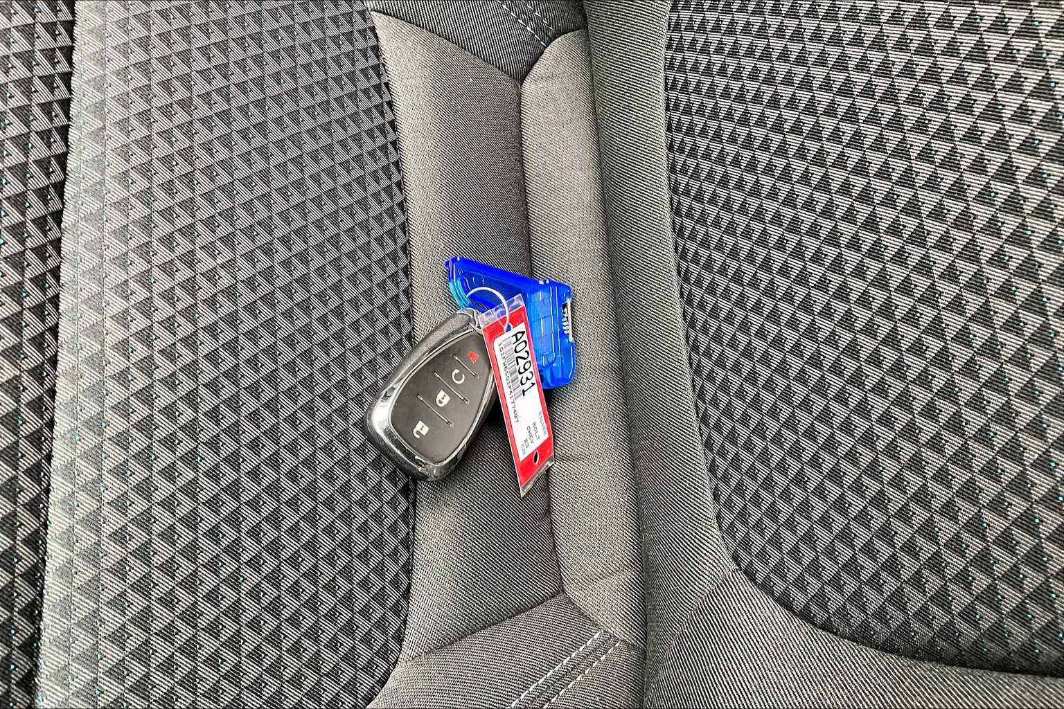2023 Chevrolet Bolt EV 1LT - Photo 30