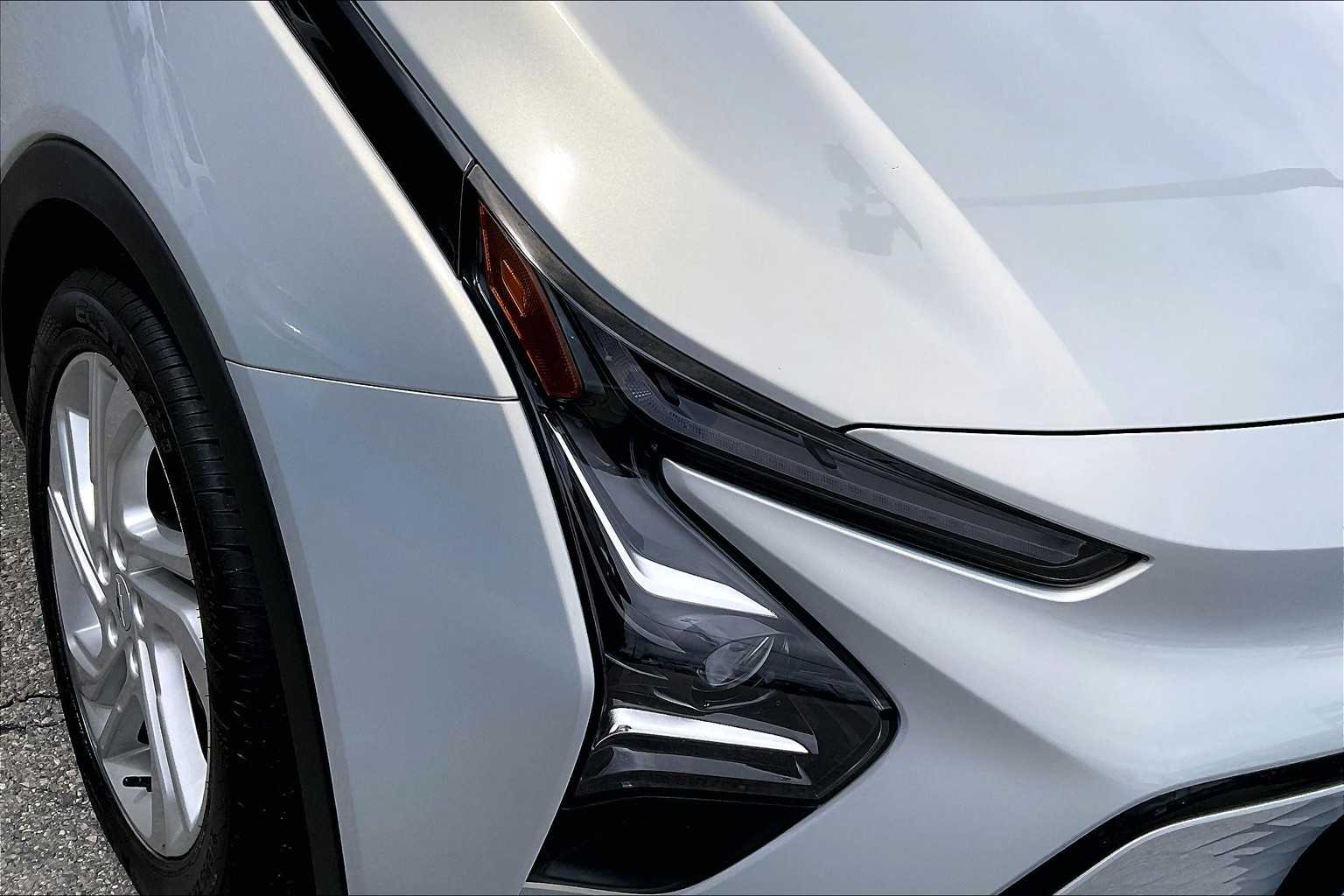 2023 Chevrolet Bolt EV 1LT - Photo 32