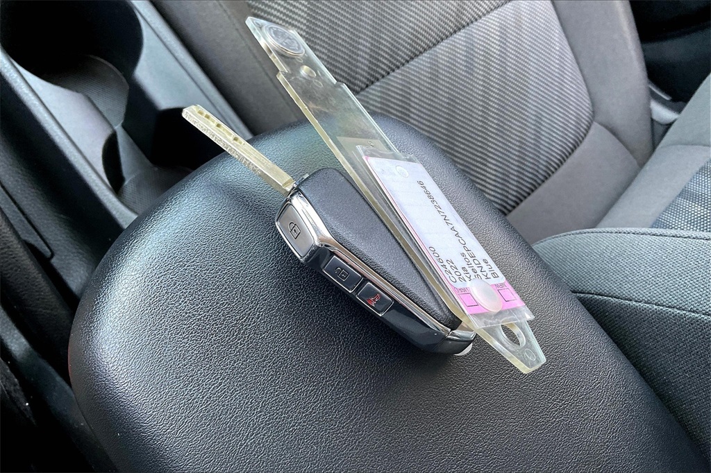 2022 Kia Seltos LX - Photo 27