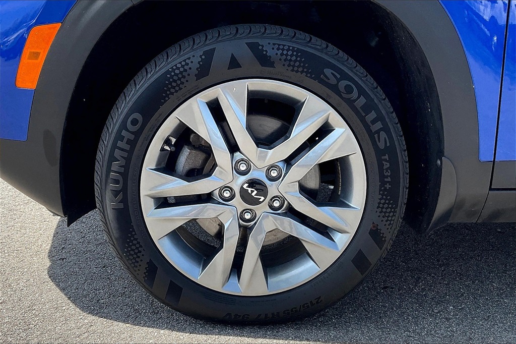 2022 Kia Seltos LX - Photo 7