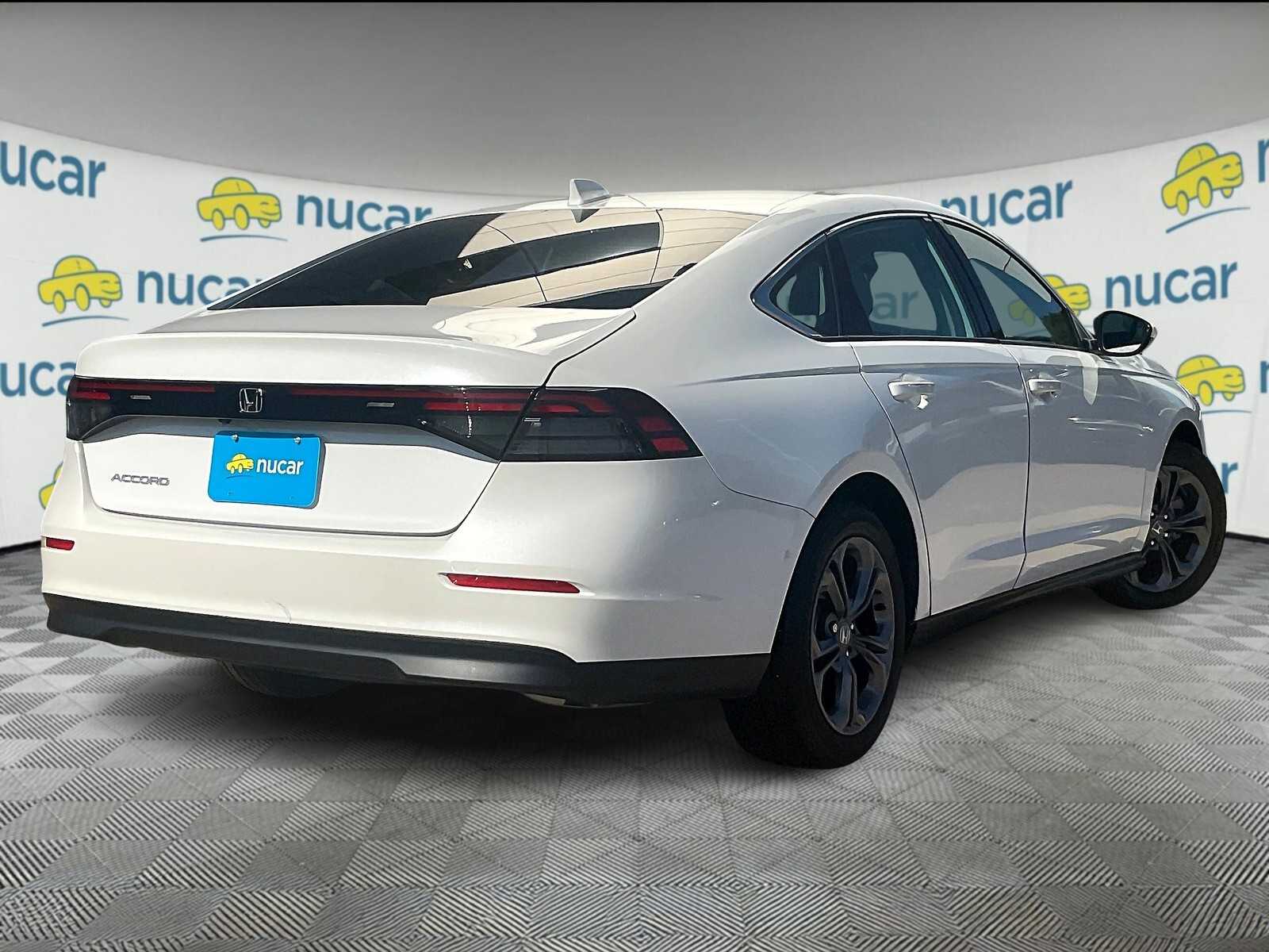 2023 Honda Accord EX - Photo 6