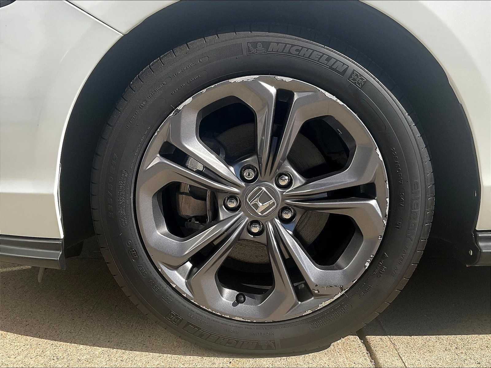 2023 Honda Accord EX - Photo 7