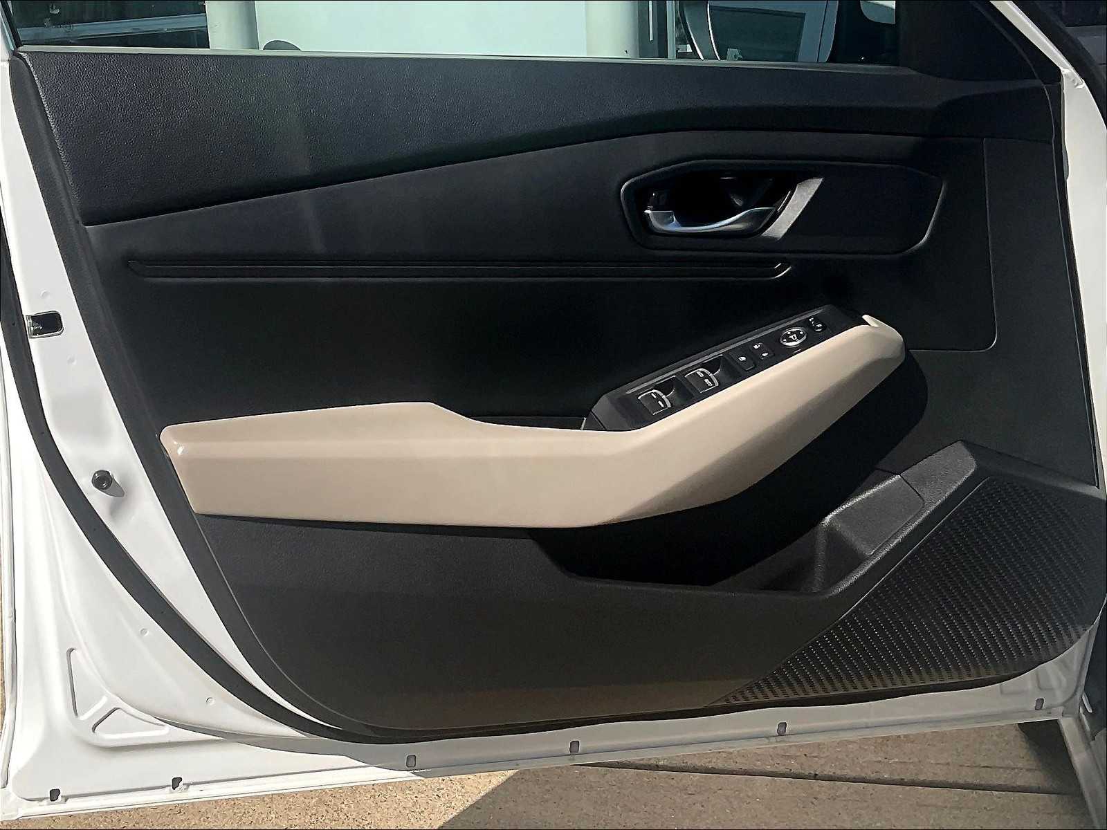 2023 Honda Accord EX - Photo 9