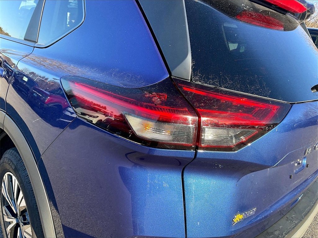 2023 Nissan Rogue SV - Photo 31