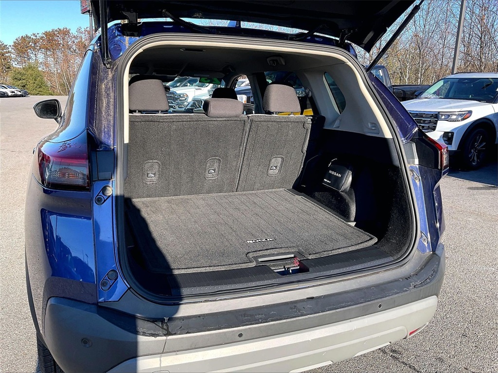 2023 Nissan Rogue SV - Photo 35