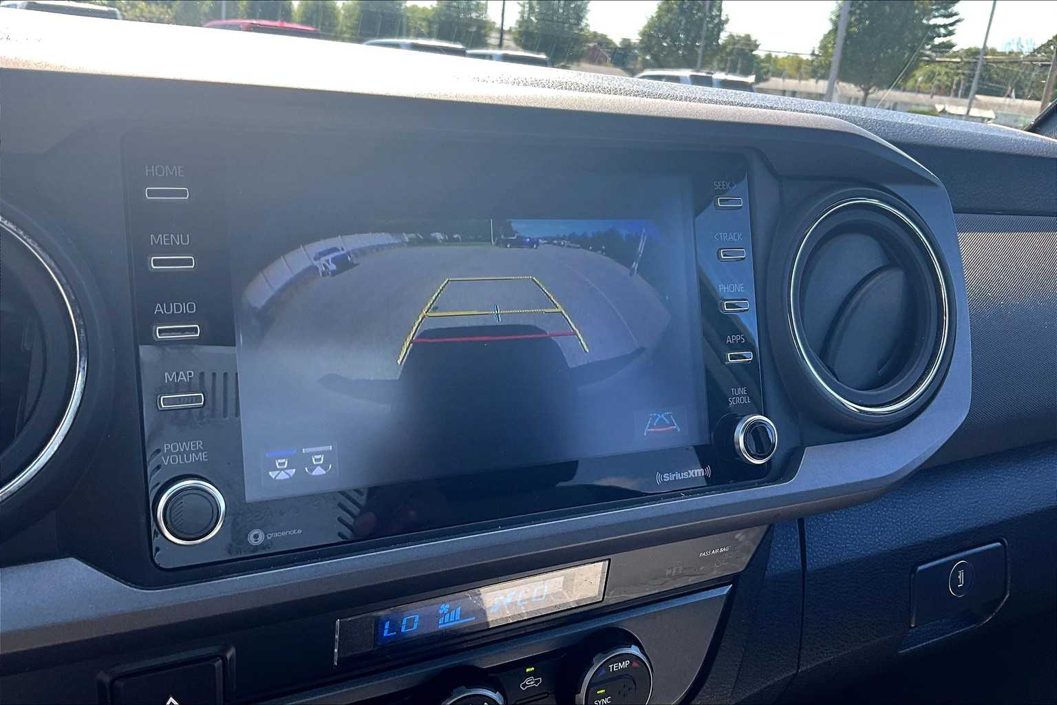 2023 Toyota Tacoma TRD Sport - Photo 19