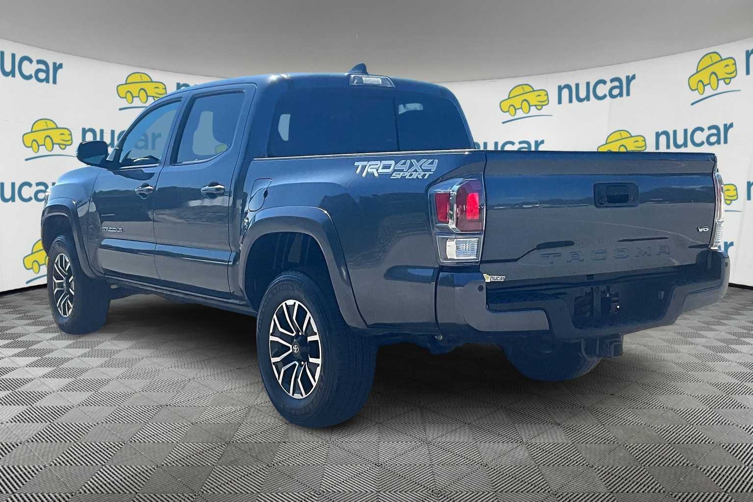 2023 Toyota Tacoma TRD Sport - Photo 4