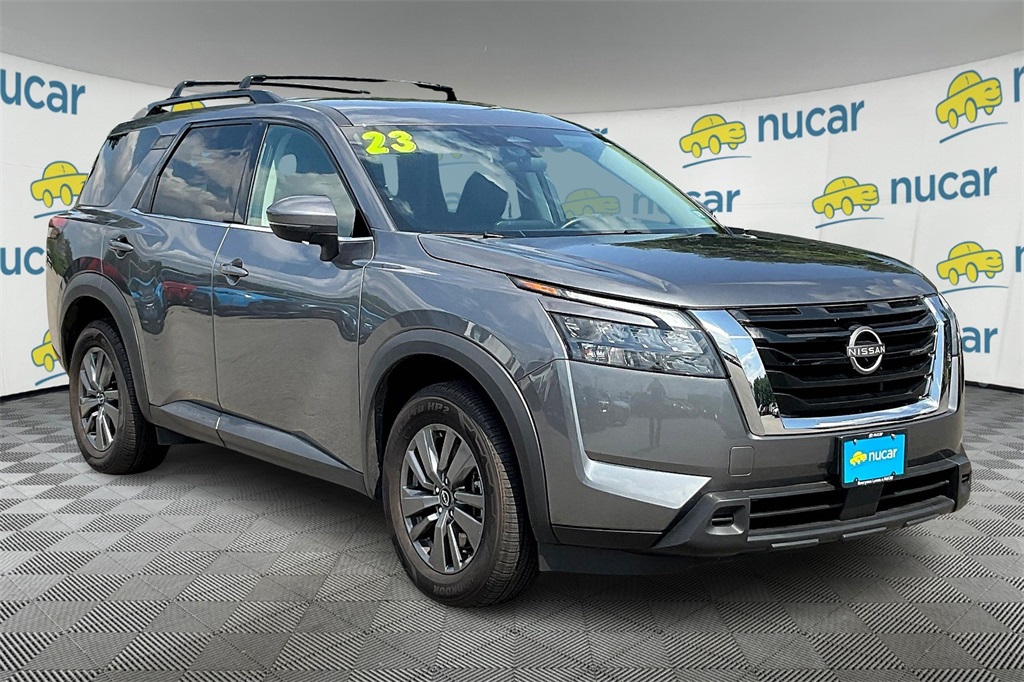 2023 Nissan Pathfinder SV - Photo 1