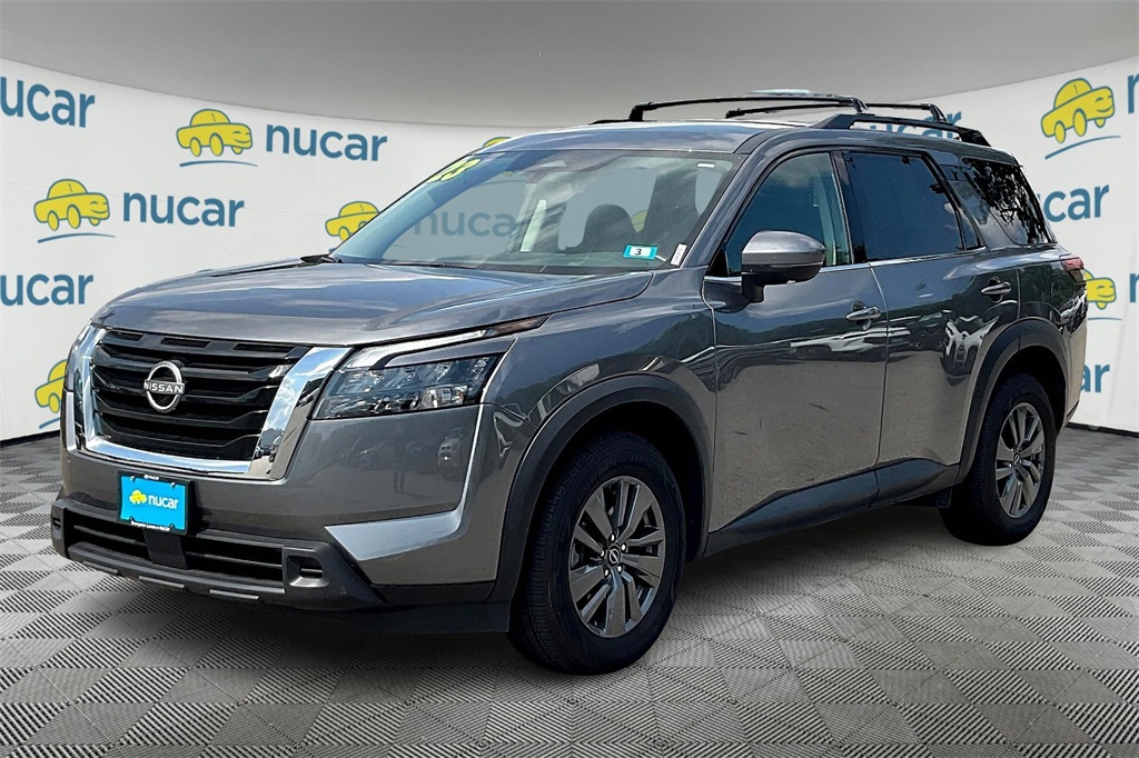 2023 Nissan Pathfinder SV - Photo 3