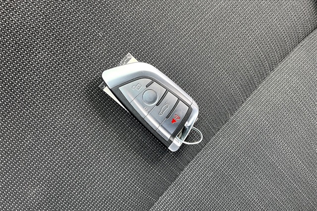 2023 Hyundai Kona SEL - Photo 11