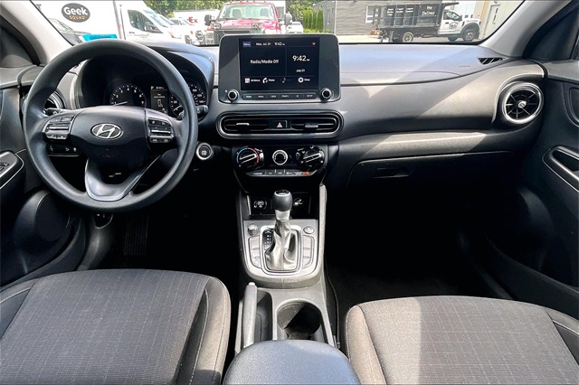 2023 Hyundai Kona SEL - Photo 16