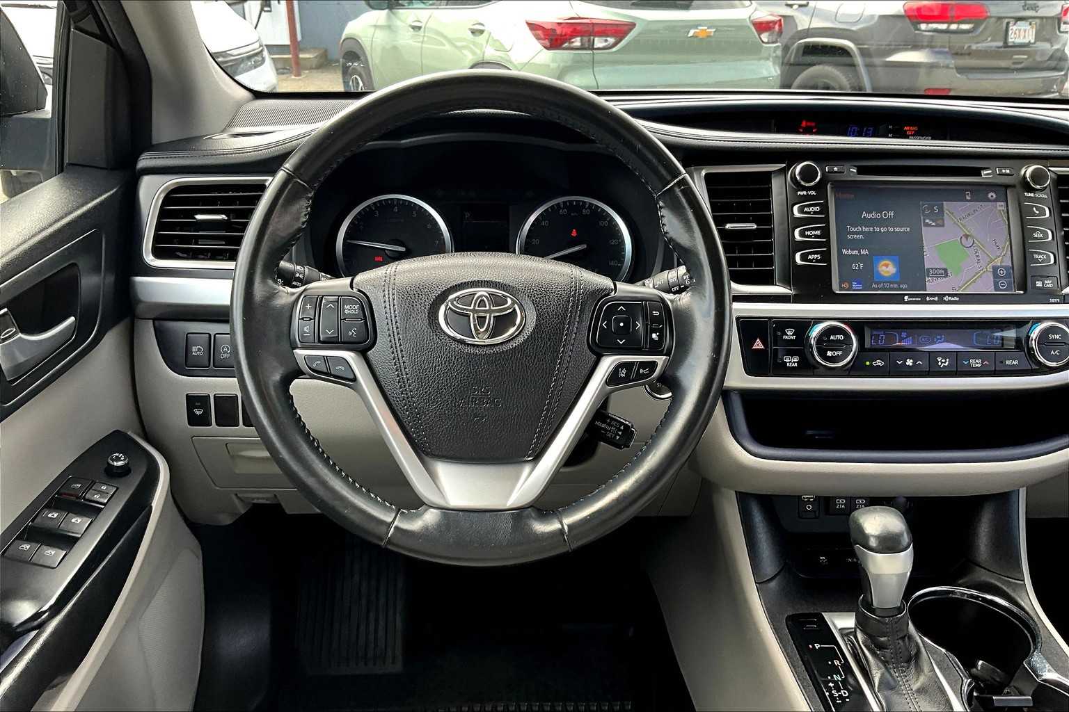 2018 Toyota Highlander XLE - Photo 18