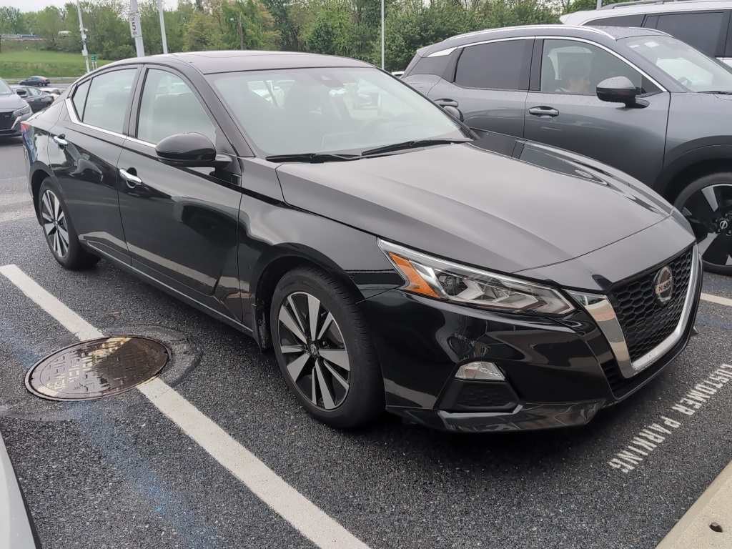 2021 Nissan Altima 2.5 SV