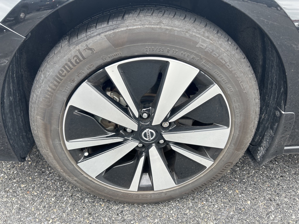 2021 Nissan Altima 2.5 SV - Photo 8
