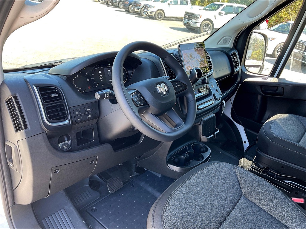2025 Ram ProMaster 2500 High Roof - Photo 9