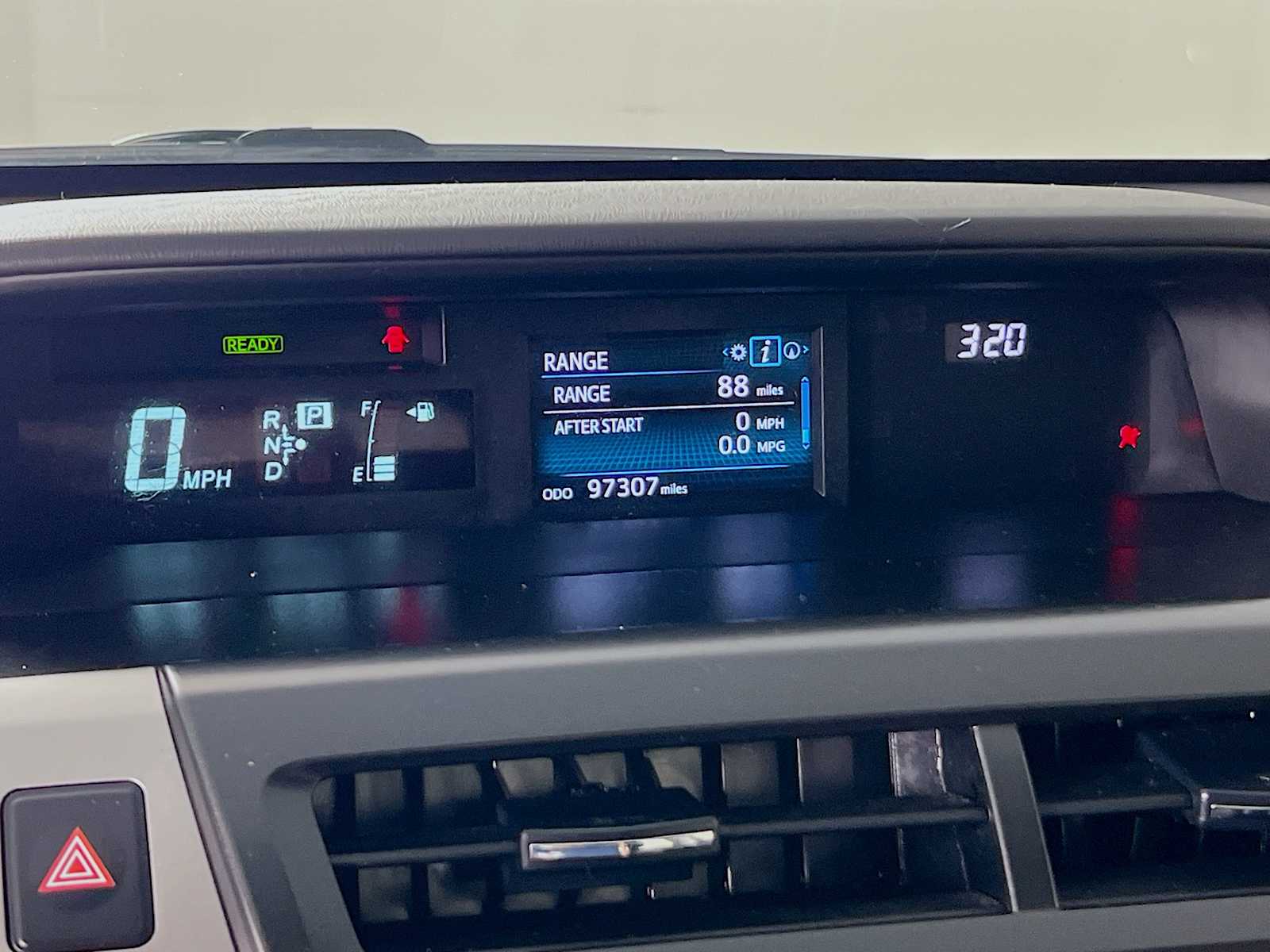 2017 Toyota Prius V Four - Photo 12