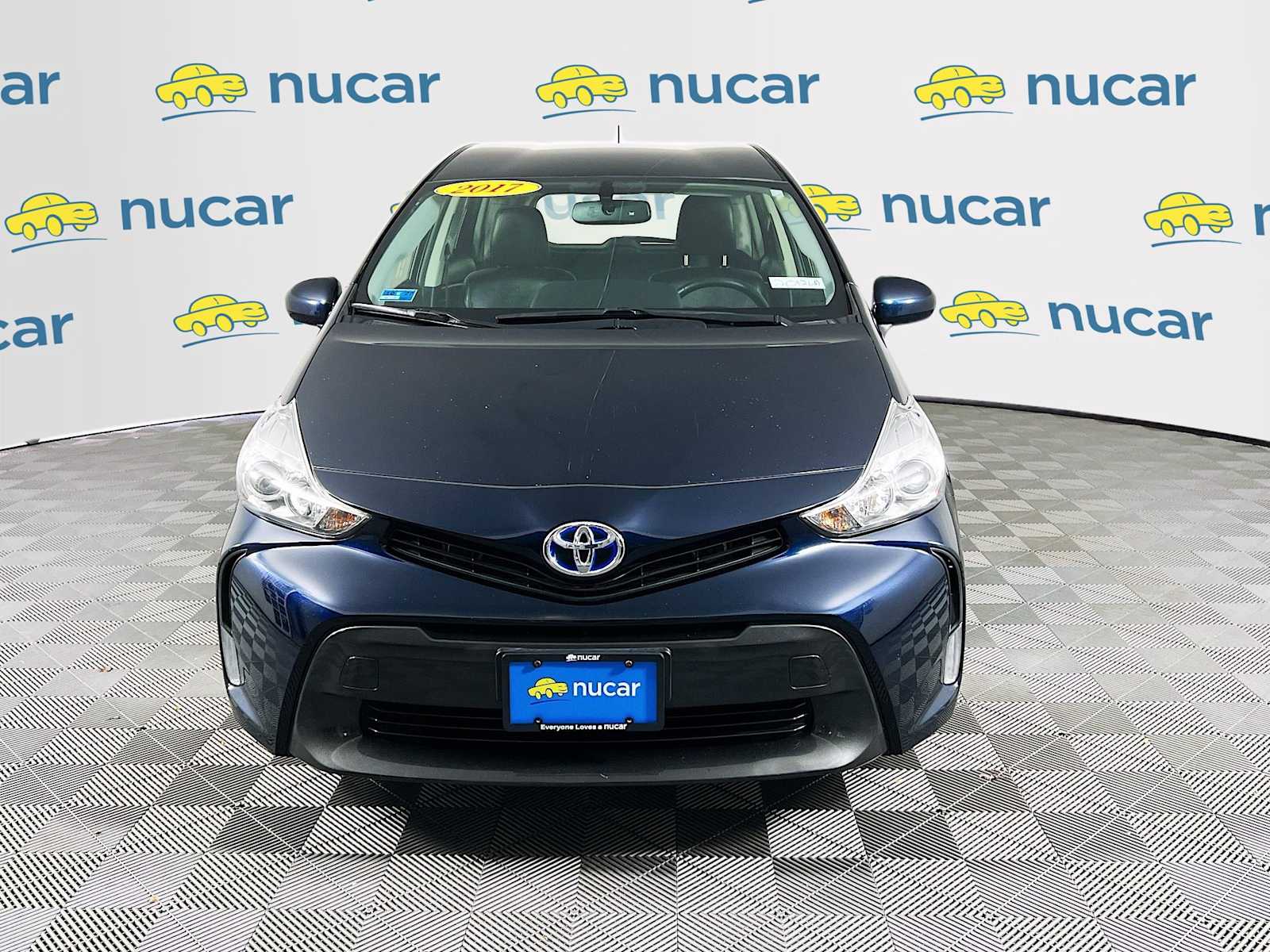 2017 Toyota Prius V Four - Photo 2