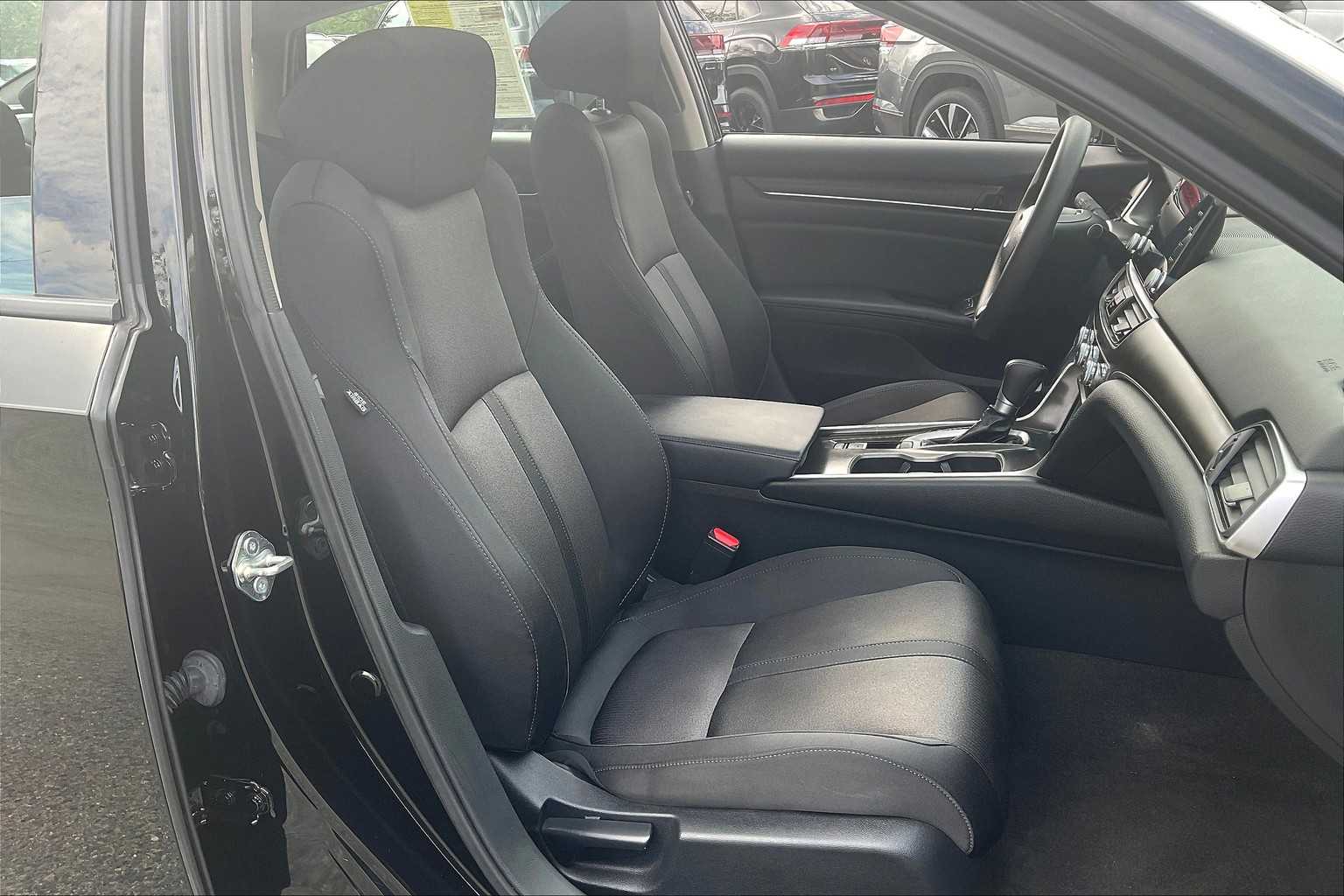 2018 Honda Accord EX 1.5T - Photo 11