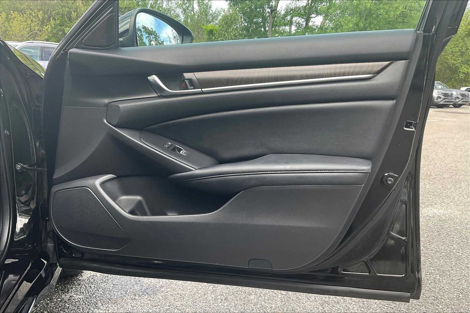 2018 Honda Accord EX 1.5T - Photo 12