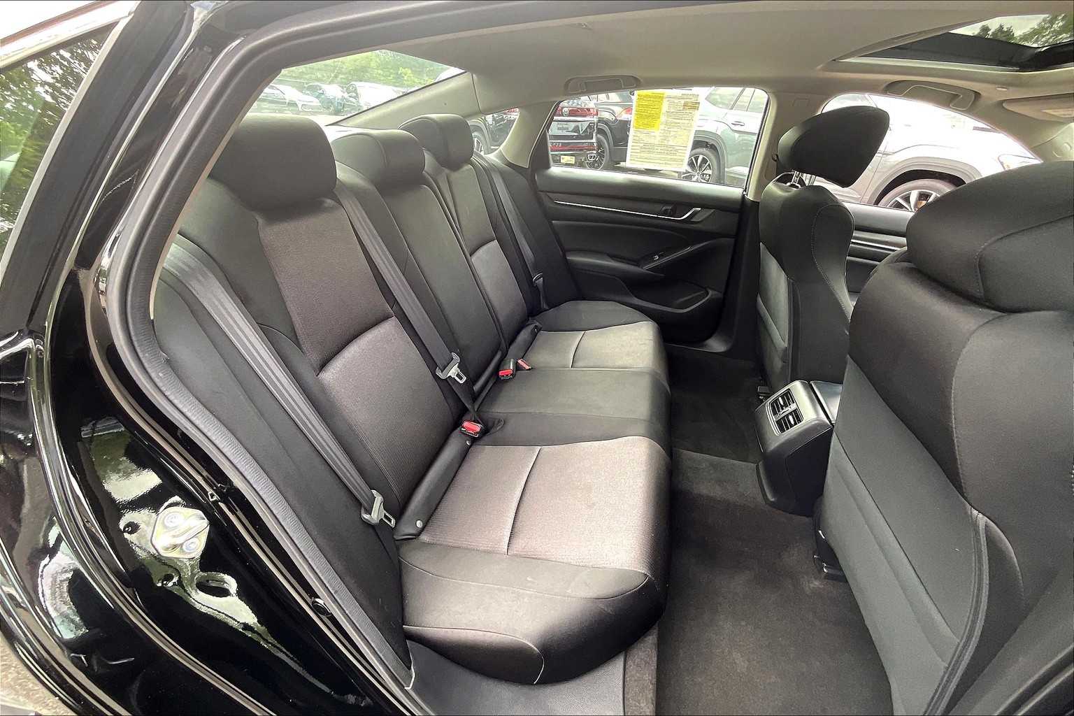2018 Honda Accord EX 1.5T - Photo 16