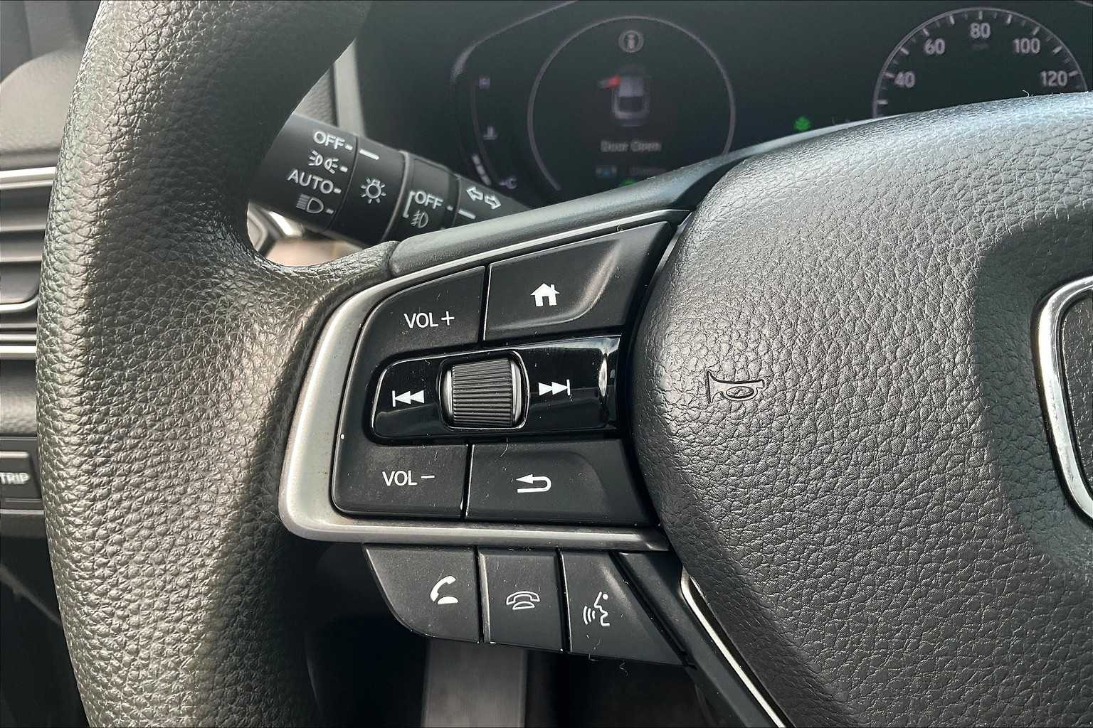 2018 Honda Accord EX 1.5T - Photo 23