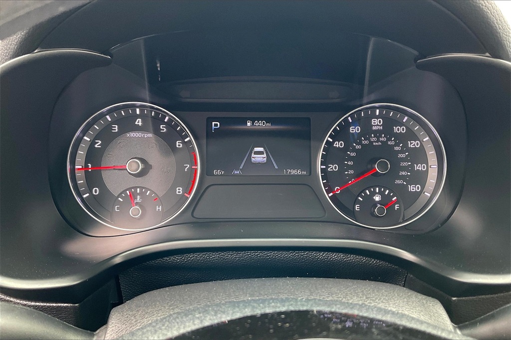 2023 Kia Forte LXS - Photo 23