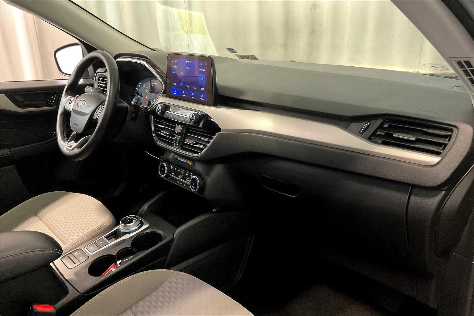 2022 Ford Escape SE - Photo 14