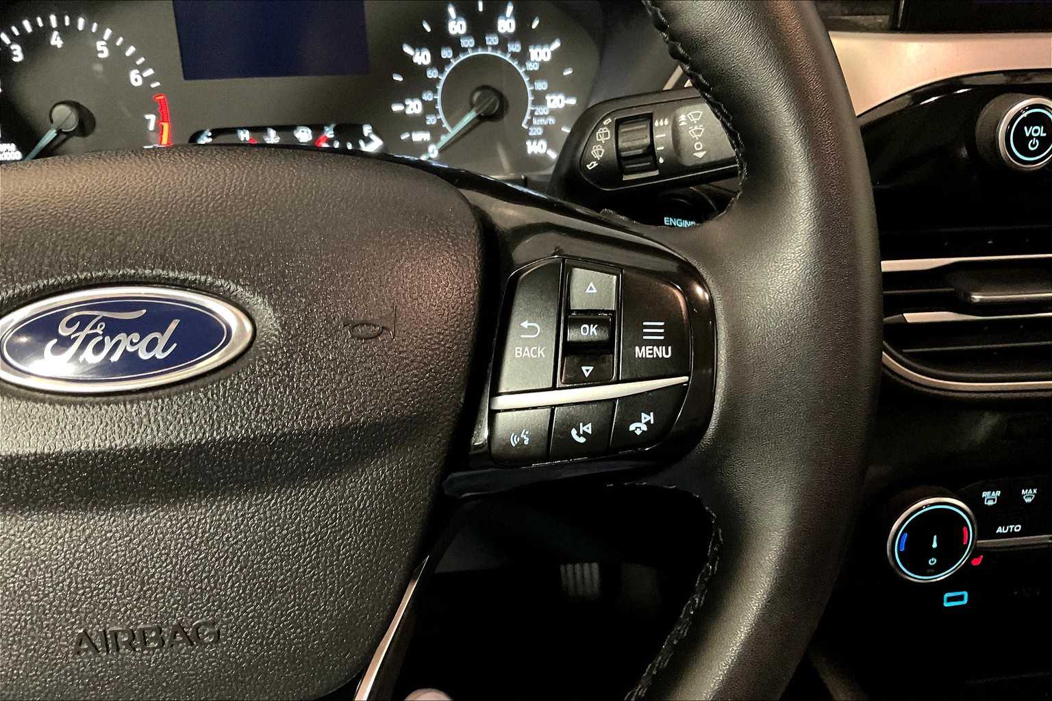 2022 Ford Escape SE - Photo 24