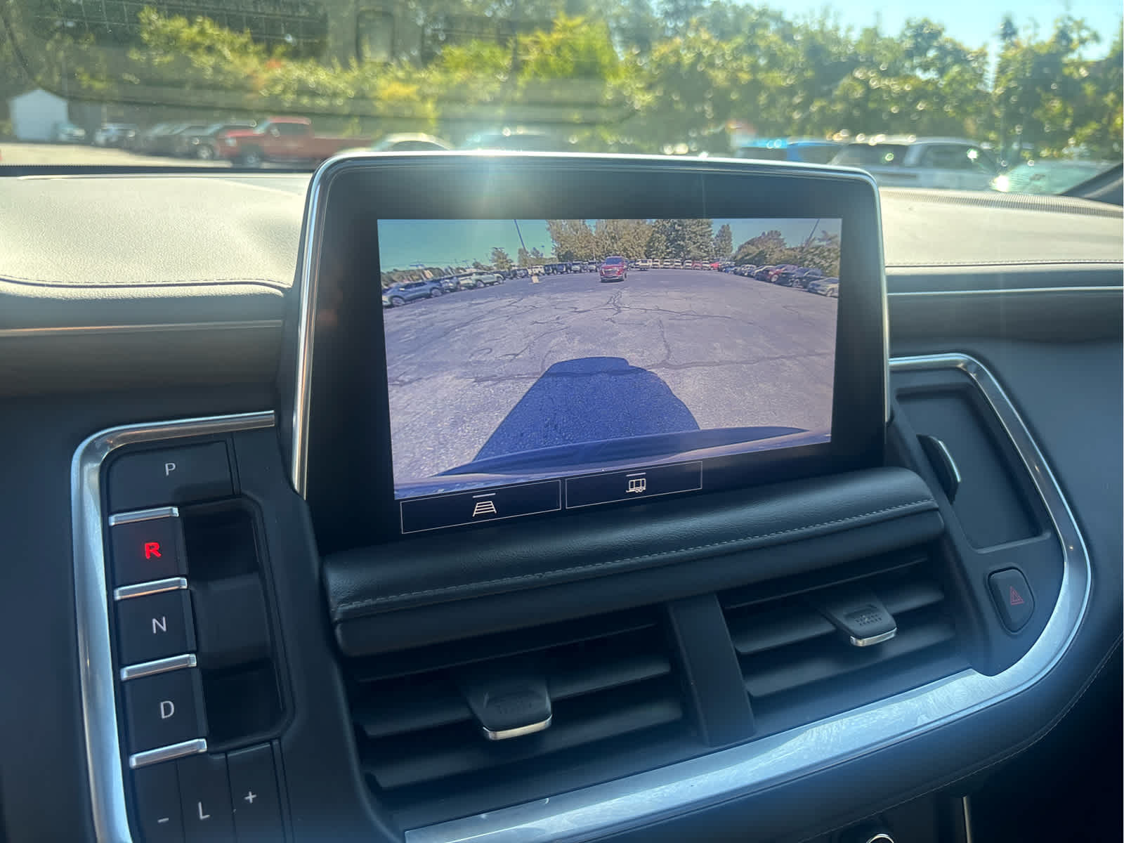 2021 Chevrolet Tahoe LT - Photo 12