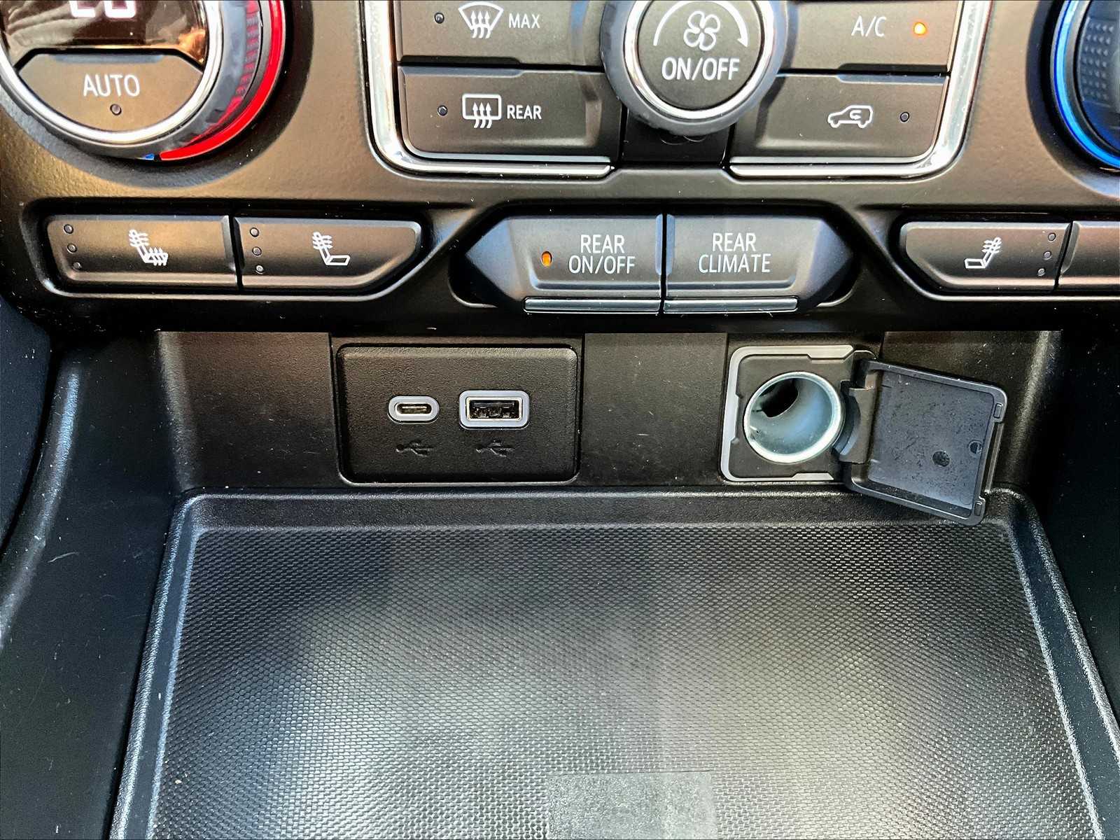 2021 Chevrolet Tahoe LT - Photo 28