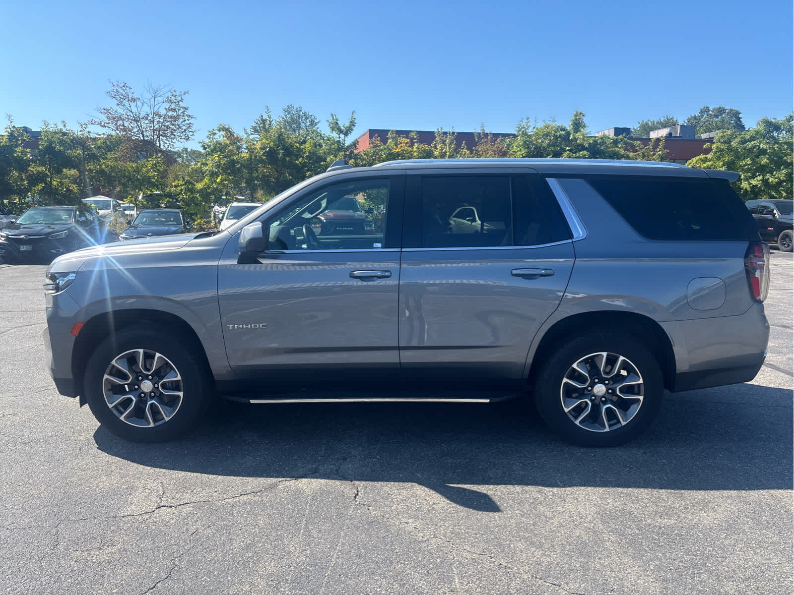 2021 Chevrolet Tahoe LT - Photo 8