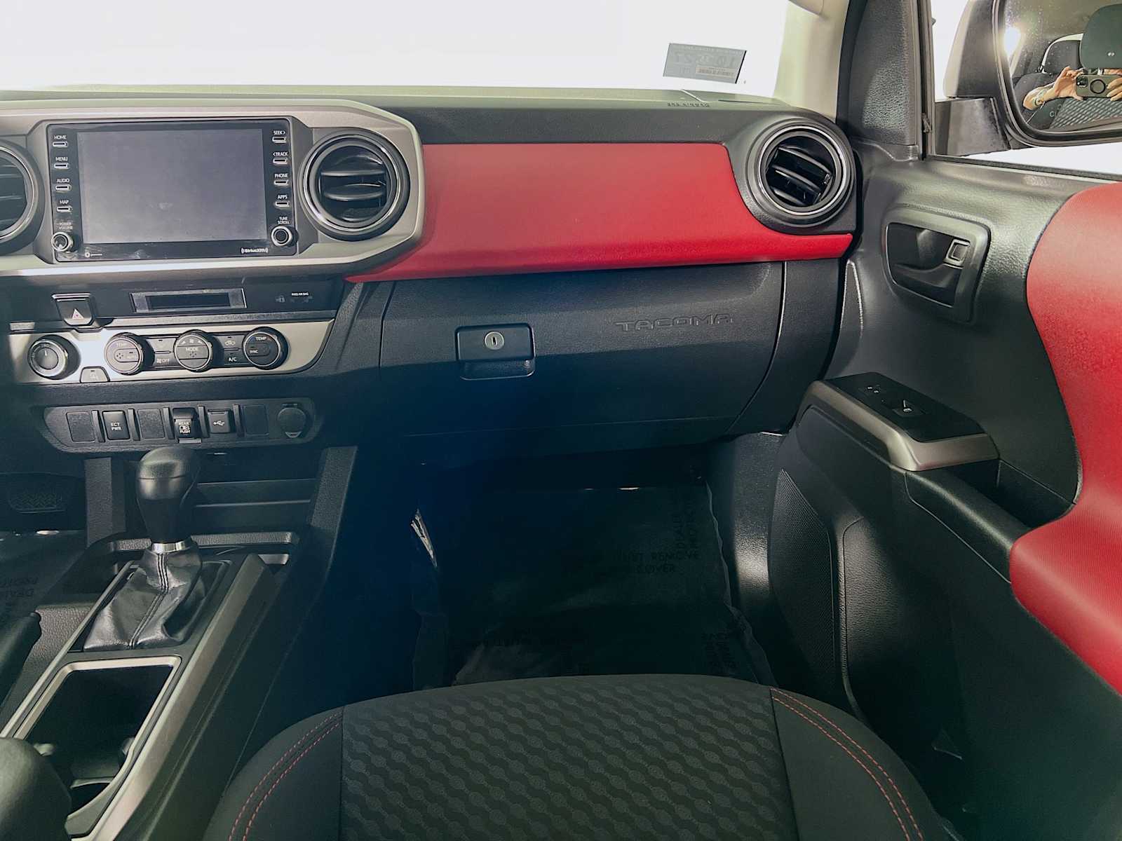2022 Toyota Tacoma SR5 - Photo 22