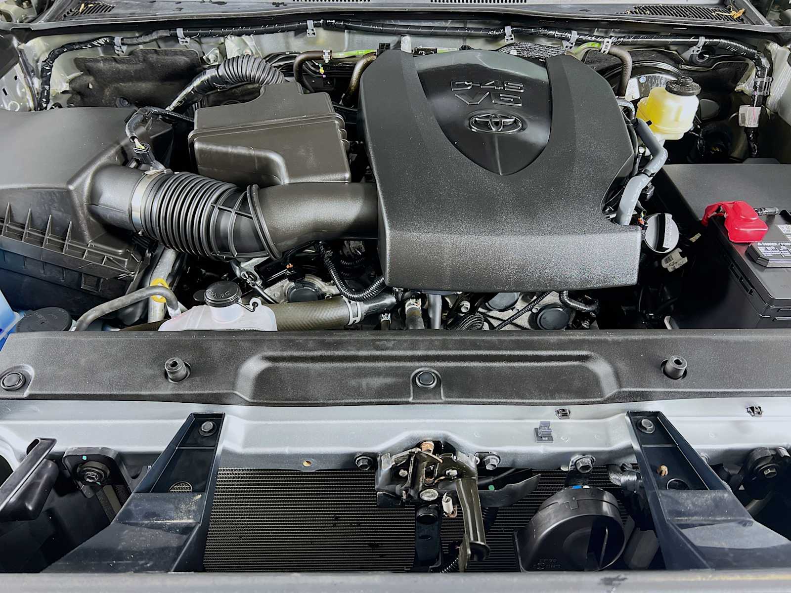2022 Toyota Tacoma SR5 - Photo 28