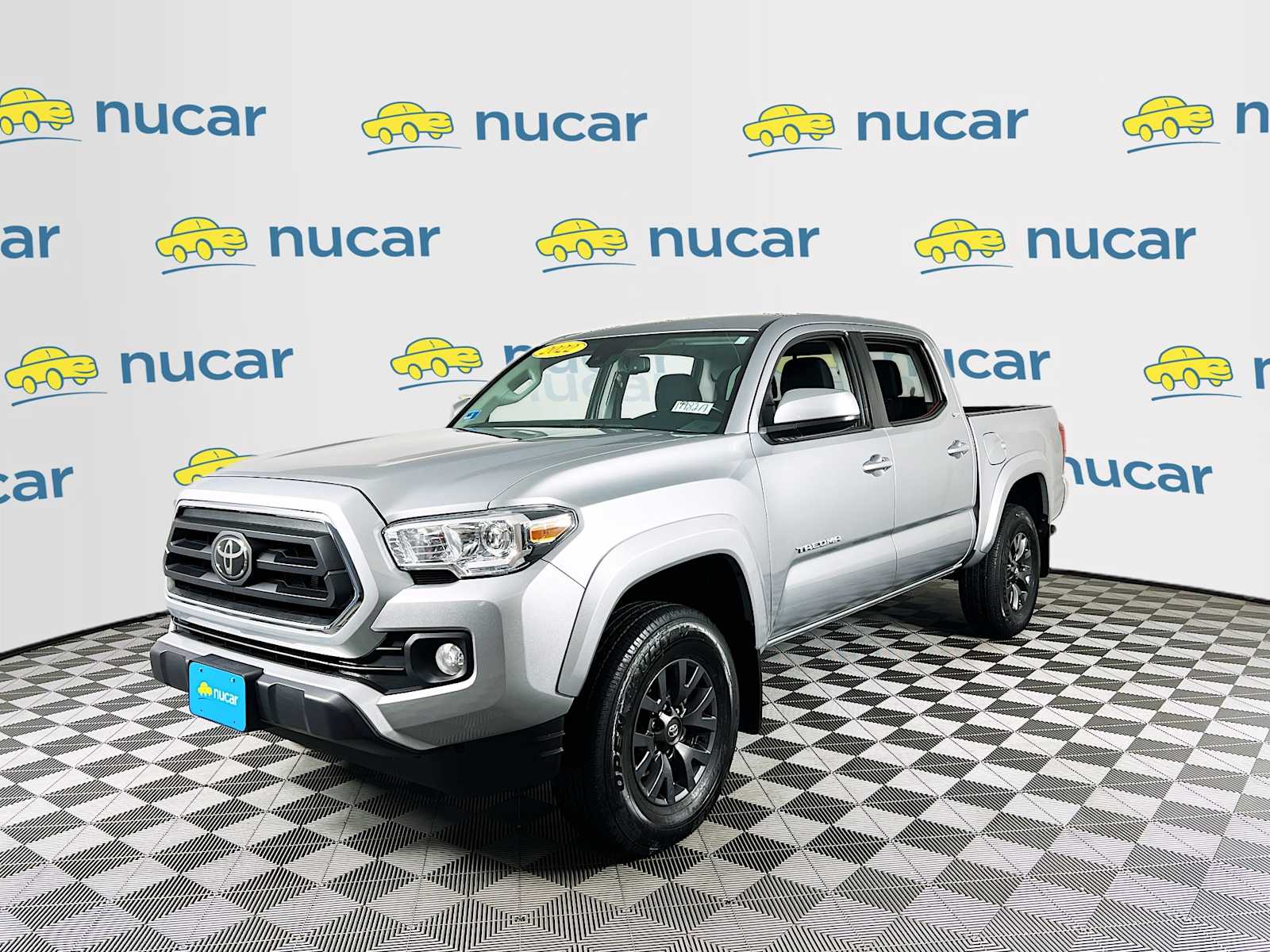 2022 Toyota Tacoma SR5 - Photo 3
