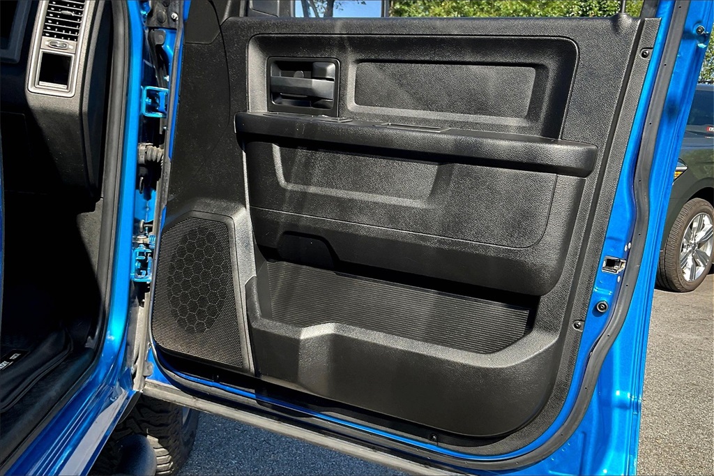 2019 Ram 1500 Classic Express - Photo 11
