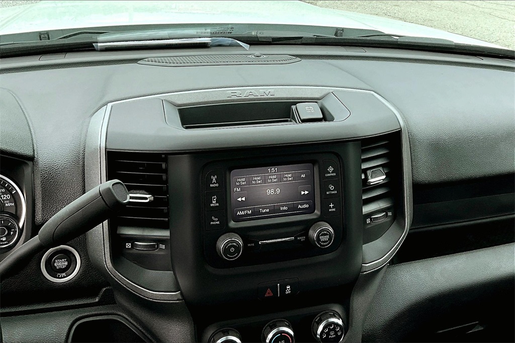 2024 Ram 3500 Tradesman - Photo 13